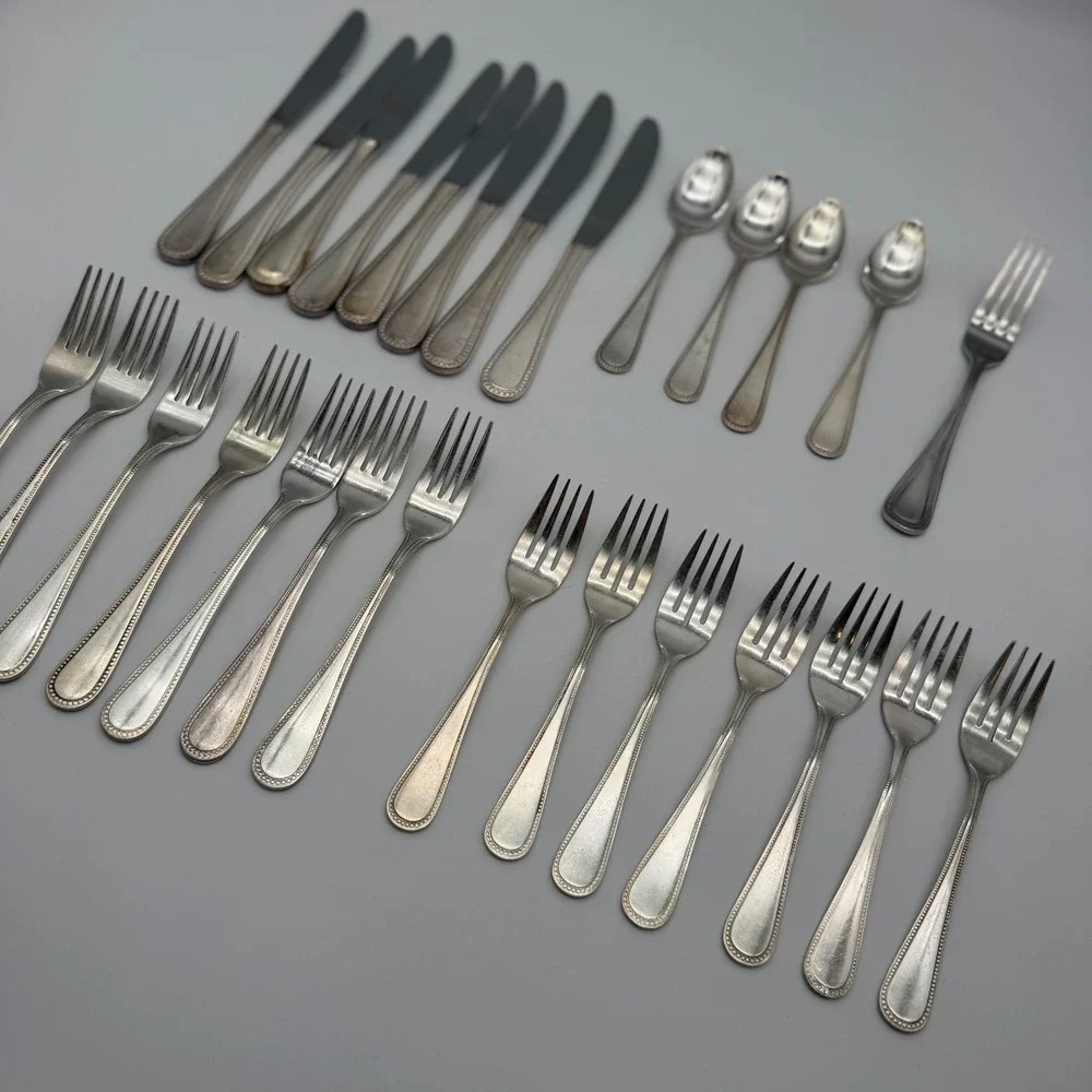 International Silver Stainless Flatware Set 27pc Beaded Pattern Korea Glossy